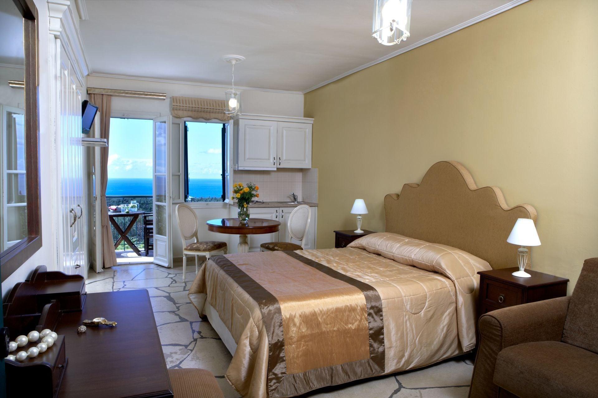 Dafnoudi Hotel Apartments Antipata  Экстерьер фото