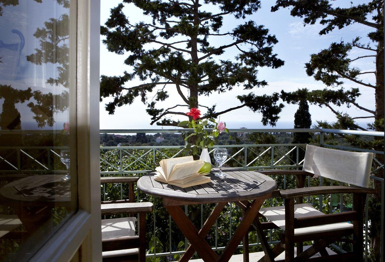 Dafnoudi Hotel Apartments Antipata  Экстерьер фото