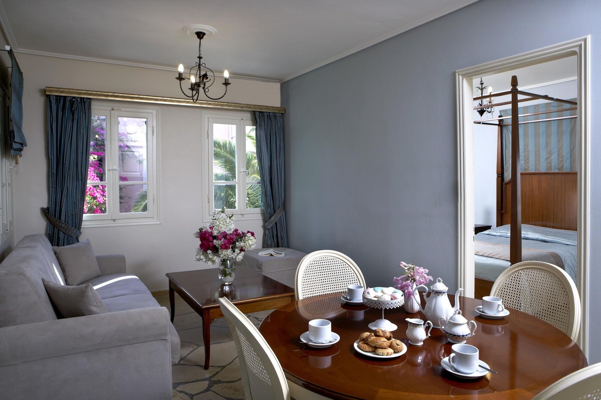 Dafnoudi Hotel Apartments Antipata  Экстерьер фото
