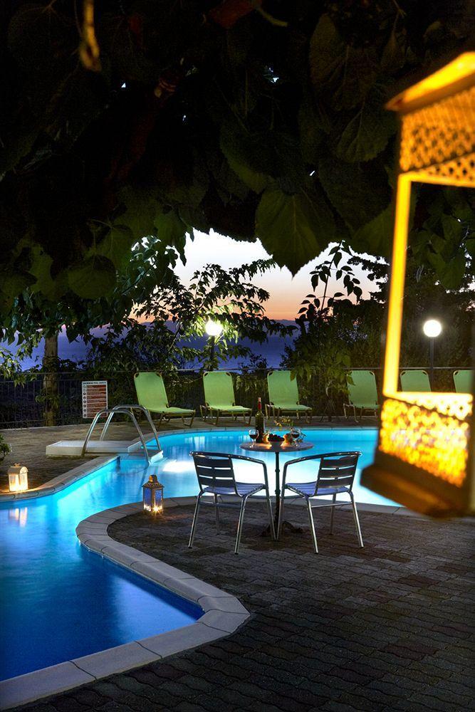 Dafnoudi Hotel Apartments Antipata  Экстерьер фото